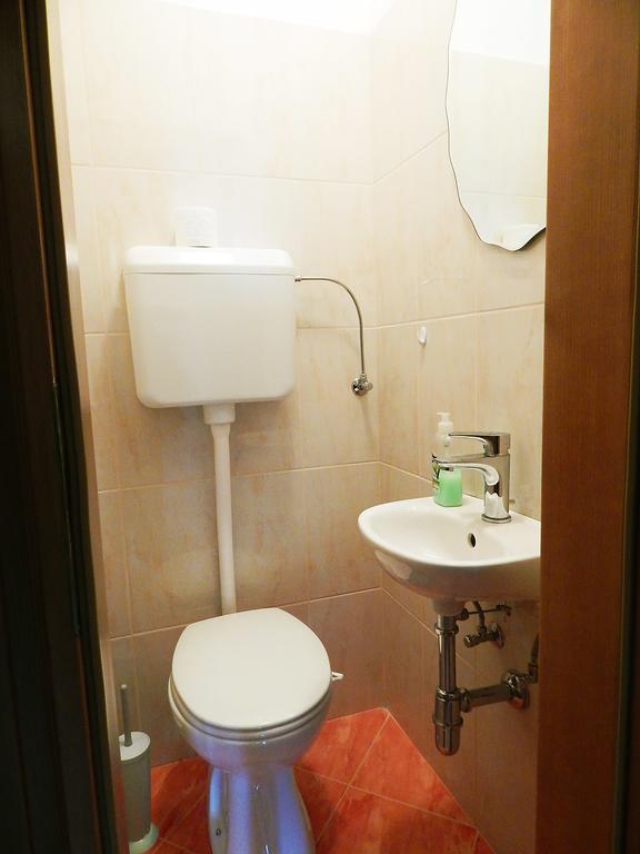Apartment Karmen โปเรช ภายนอก รูปภาพ